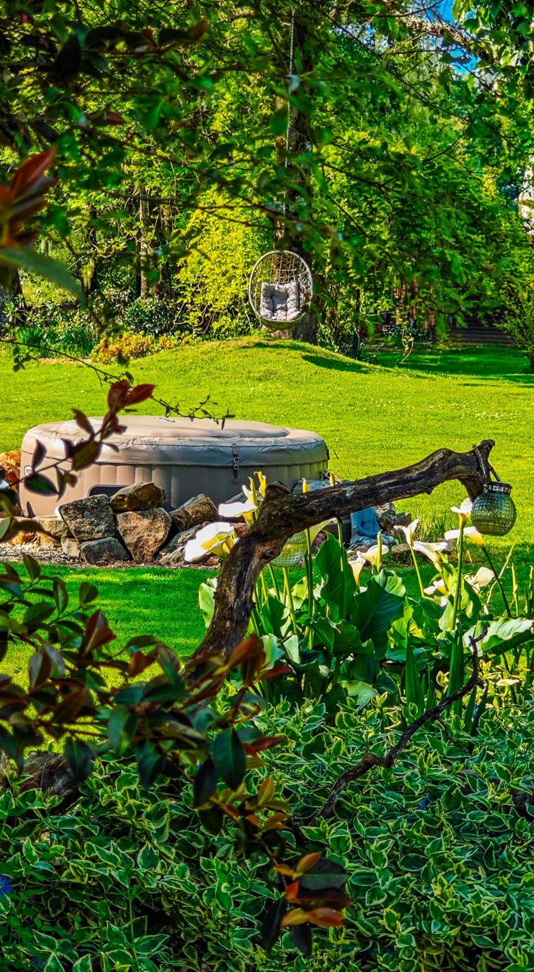 Villa Tagibao Avec Piscine Chauffee Et Spa Lesterps Bagian luar foto