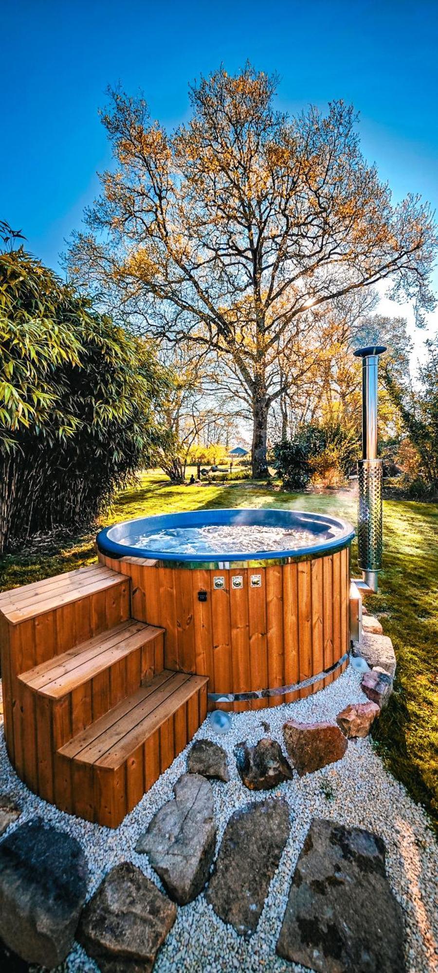 Villa Tagibao Avec Piscine Chauffee Et Spa Lesterps Bagian luar foto